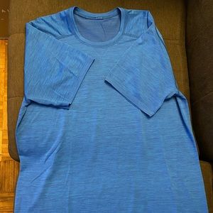 Lululemon Metal Vent Tech Shirt